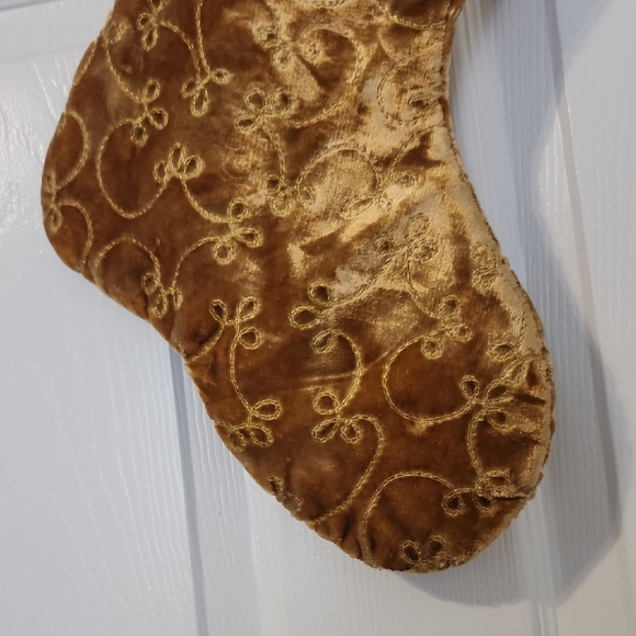 Luxurious Pair Of Velvet Holiday Stockings - Red and Gold. - Picture 6 of 10